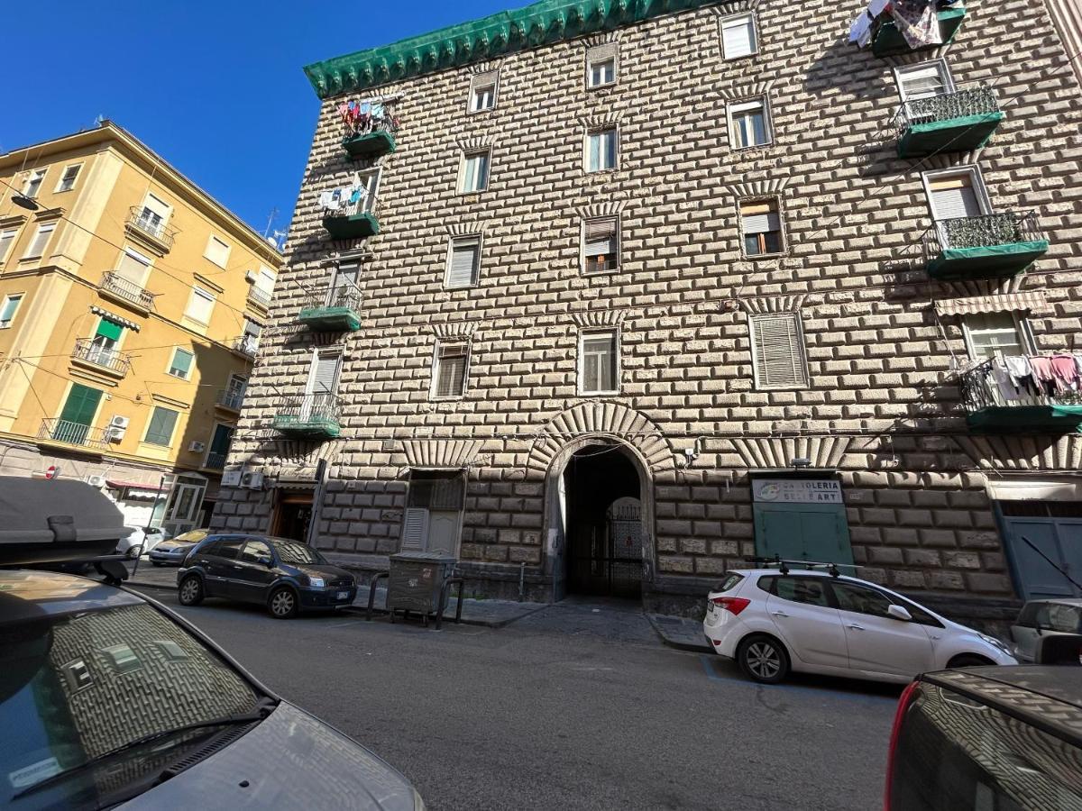 Casa Chiara Italia luxury central free parking Napoli Esterno foto